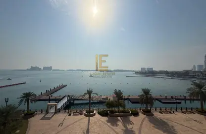 Townhouse - 2 Bedrooms - 3 Bathrooms for rent in Porto Arabia Townhouses - Porto Arabia - The Pearl Island - Doha