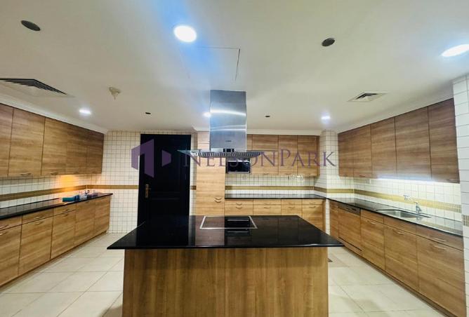 999408 - Property Image 3