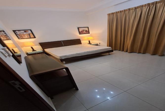 985478 - Property Main Image