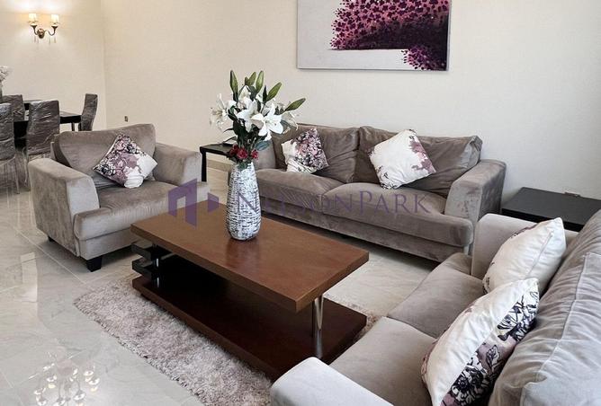 927986 - Property Image 2