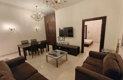 شقة - غرفة نوم - 2 حمامات للايجار في شارع انس - فريج بن محمود الشمالي - فريج بن محمود - الدوحة