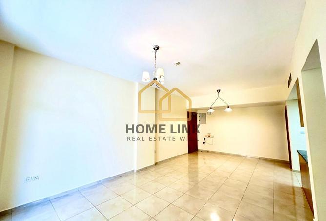 897708 - Property Image 3