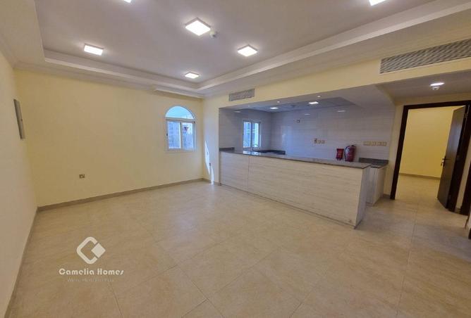 949859 - Property Image 2