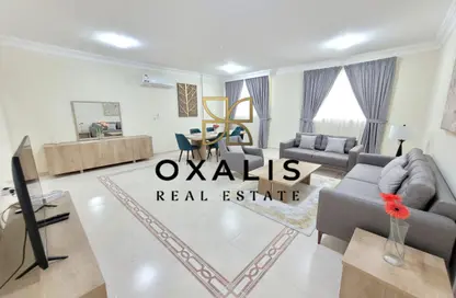 Apartment - 3 Bedrooms - 3 Bathrooms for rent in Building 36 - Fereej Bin Mahmoud North - Fereej Bin Mahmoud - Doha