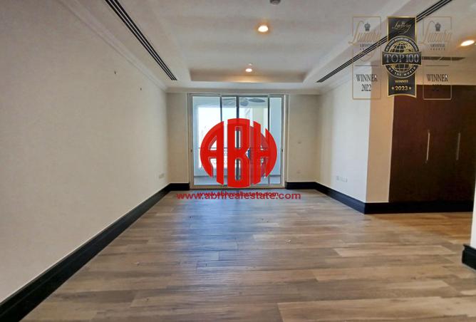 986948 - Property Image 2