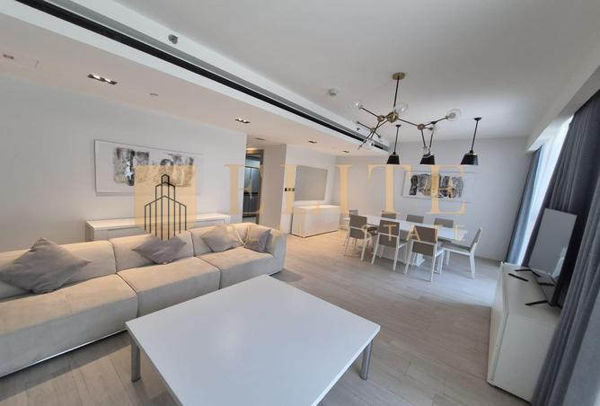 961273 - Property Image 2