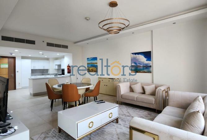 967011 - Property Image 3