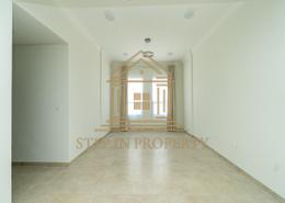 شقة - 2 غرف نوم - 3 حمامات للكراء في مجمع الفنار - الوعب - الوعب - الدوحة