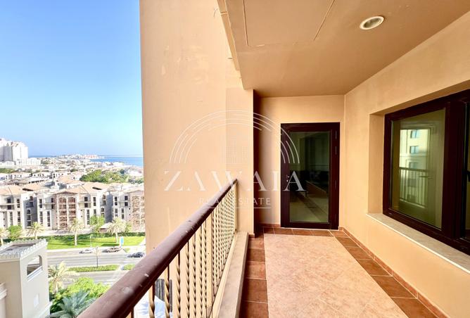954120 - Property Image 2
