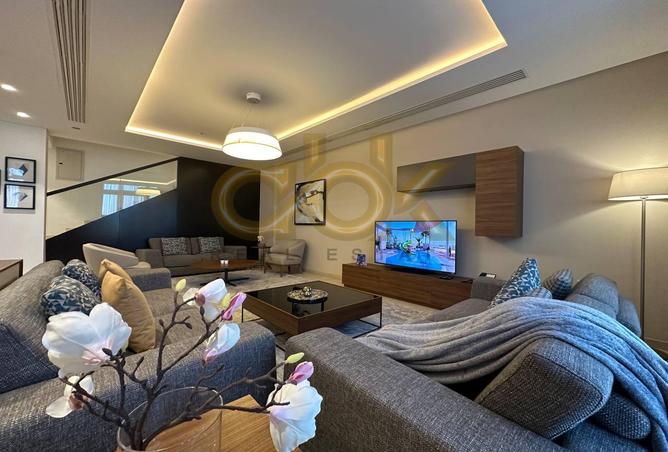 863554 - Property Image 2