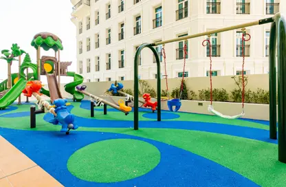 Apartment - 1 Bedroom - 1 Bathroom for rent in Floresta Gardens - The Pearl Island - Doha