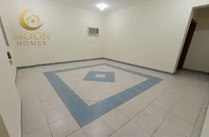 Apartment - 2 Bedrooms - 2 Bathrooms for rent in Al Mansoura - Al Mansoura - Doha