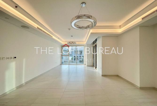 976025 - Property Image 2