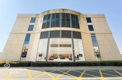 معرض - استوديو - 1 حمام للايجار في طريق بورتو الشرقي - بورتو أرابيا - جزيرة اللؤلؤة - الدوحة