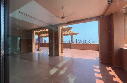 Penthouse - 4 Bedrooms - 4 Bathrooms for rent in Tower 12 - Porto Arabia - The Pearl Island - Doha