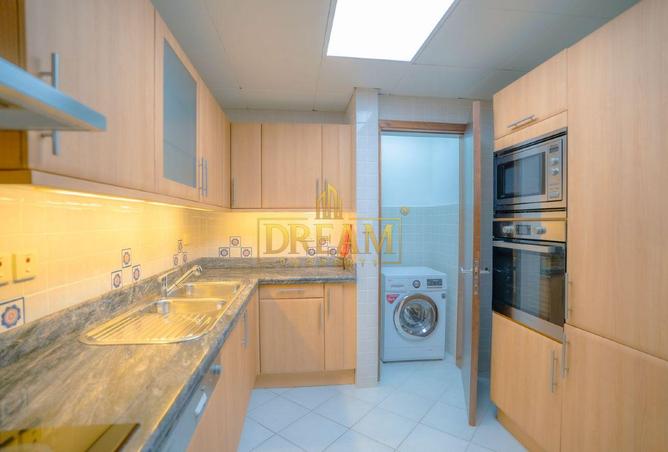 991399 - Property Image 3