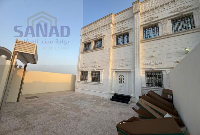 935589 - Property Image 3