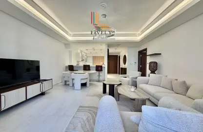Apartment - 1 Bedroom - 2 Bathrooms for rent in Gewan Island - The Pearl Island - Doha