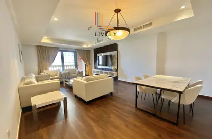 Apartment - 1 Bedroom - 2 Bathrooms for rent in East Porto Drive - Porto Arabia - The Pearl Island - Doha