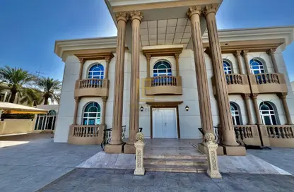 Apartment - 5 Bedrooms - 7+ Bathrooms for rent in West Bay - West Bay - Doha