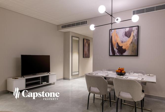 932577 - Property Image 2