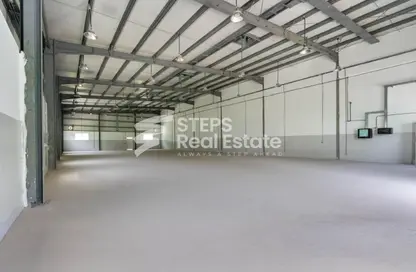 Warehouse - Studio - 7+ Bathrooms for sale in Industrial Area 4 - Industrial Area - Industrial Area - Doha