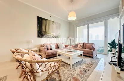 Apartment - 2 Bedrooms - 3 Bathrooms for sale in Viva East - Viva Bahriyah - The Pearl Island - Doha
