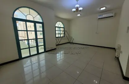 شقة - 3 غرف نوم - 3 حمامات للايجار في مدينة خليفة جنوب - مدينة خليفة - الدوحة