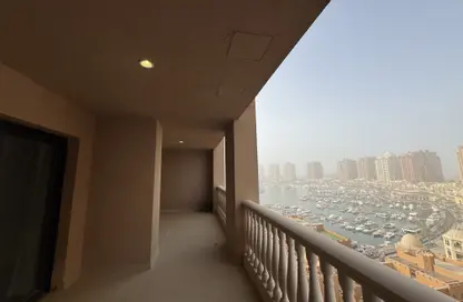 شقة - غرفة نوم - 2 حمامات للايجار في طريق بورتو الشرقي - بورتو أرابيا - جزيرة اللؤلؤة - الدوحة