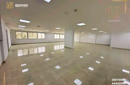 مساحات مكتبية - استوديو - 4 حمامات للايجار في طريق سلوى - المنطقة الصناعية القديمة - الريان - الدوحة