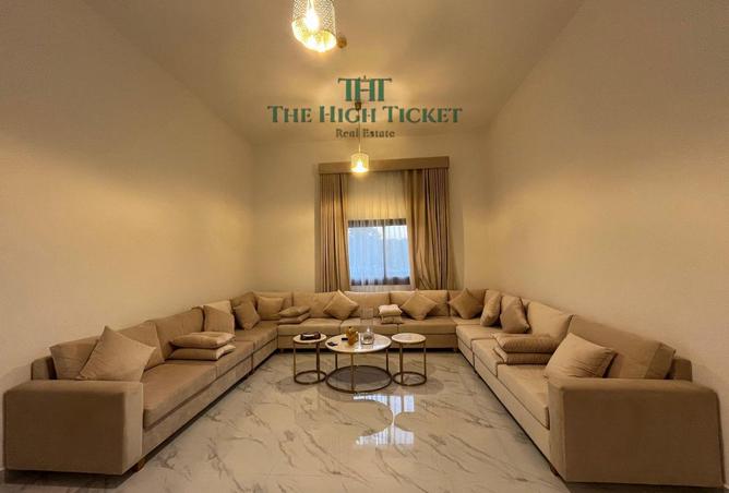 949982 - Property Main Image