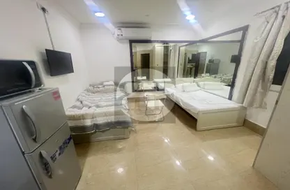 Apartment - Studio - 1 Bathroom for rent in Umm Ghwailina Comm - Umm Ghuwalina - Umm Ghuwailina - Doha