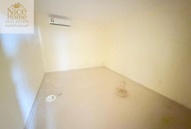 1008865 - Property Image 2