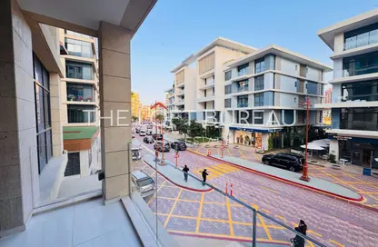 Apartment - 1 Bedroom - 2 Bathrooms for rent in Crystal Residence - Gewan Island - The Pearl Island - Doha