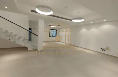 Villa - 3 Bedrooms - 3 Bathrooms for rent in Souk Al gharaffa - Al Gharrafa - Doha