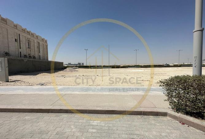 931392 - Property Image 2