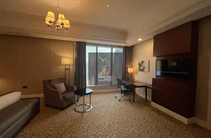 شقق فندقية - غرفة نوم - 2 حمامات للايجار في برج وست باي - الخليج الجنوبي - الخليج الغربي - الدوحة