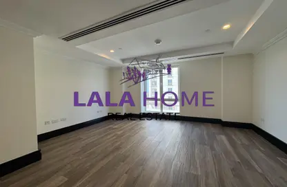 Apartment - Studio - 1 Bathroom for rent in Viva Central - Viva Bahriyah - The Pearl Island - Doha