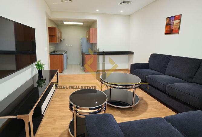 989611 - Property Image 3