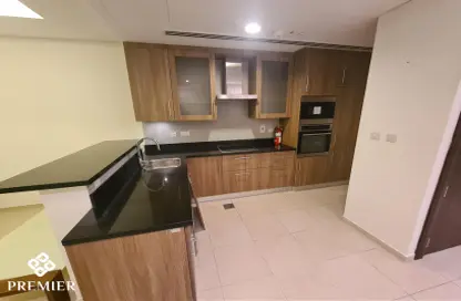 Apartment - Studio - 1 Bathroom for rent in Viva West - Viva Bahriyah - The Pearl Island - Doha
