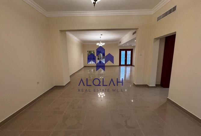 988745 - صورة العقار 2