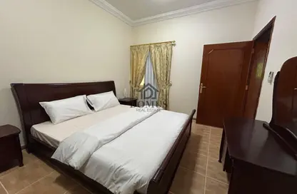 Apartment - 1 Bedroom - 1 Bathroom for rent in Ibn Al Haitam Street - Fereej Abdul Aziz - Doha