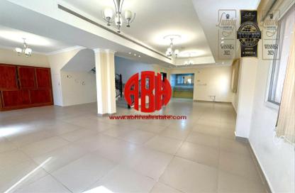 Villa - 3 Bedrooms - 3 Bathrooms for rent in Souk Al gharaffa - Al Gharrafa - Doha