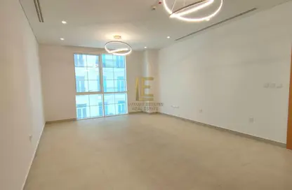 Apartment - 2 Bedrooms - 3 Bathrooms for rent in Floresta Gardens - Floresta Gardens - The Pearl Island - Doha