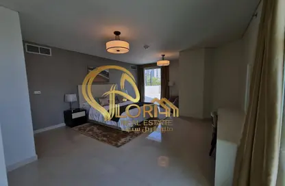 Apartment - 1 Bedroom - 2 Bathrooms for sale in Burj DAMAC Marina - Marina District - Lusail