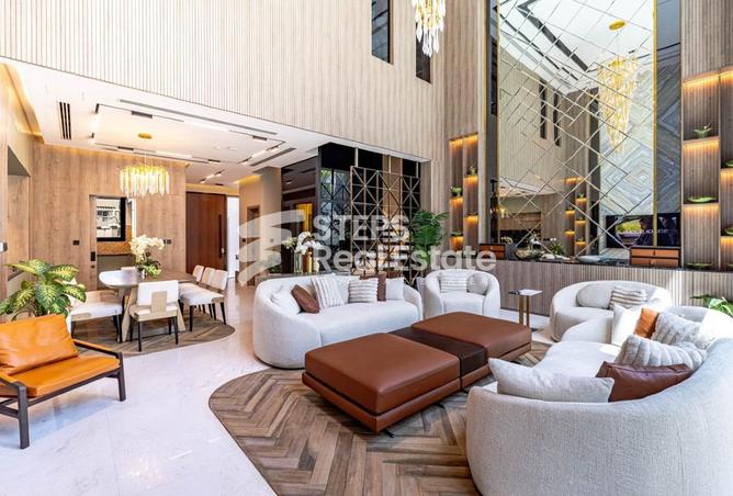 997605 - Property Image 2