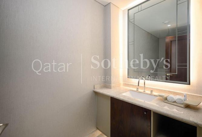 900672 - Property Image 2