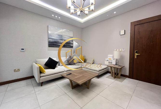894644 - Property Image 2