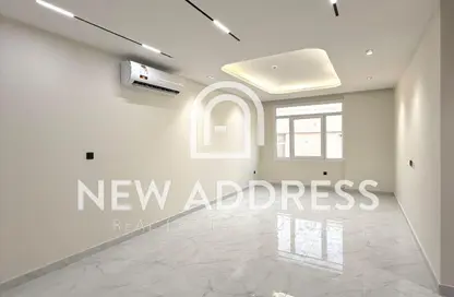 Apartment - 1 Bedroom - 1 Bathroom for rent in Al Messila - Al Messila - Doha