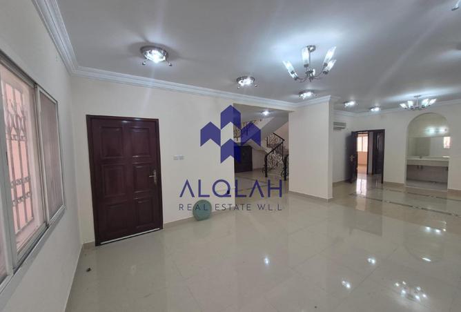 940112 - Property Image 3